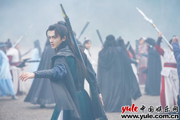 _电视剧领衔主演是什么意思_电视剧领衔主演