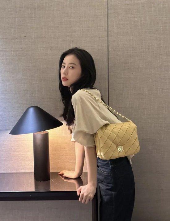 傻甜白小说__傻白甜穿搭