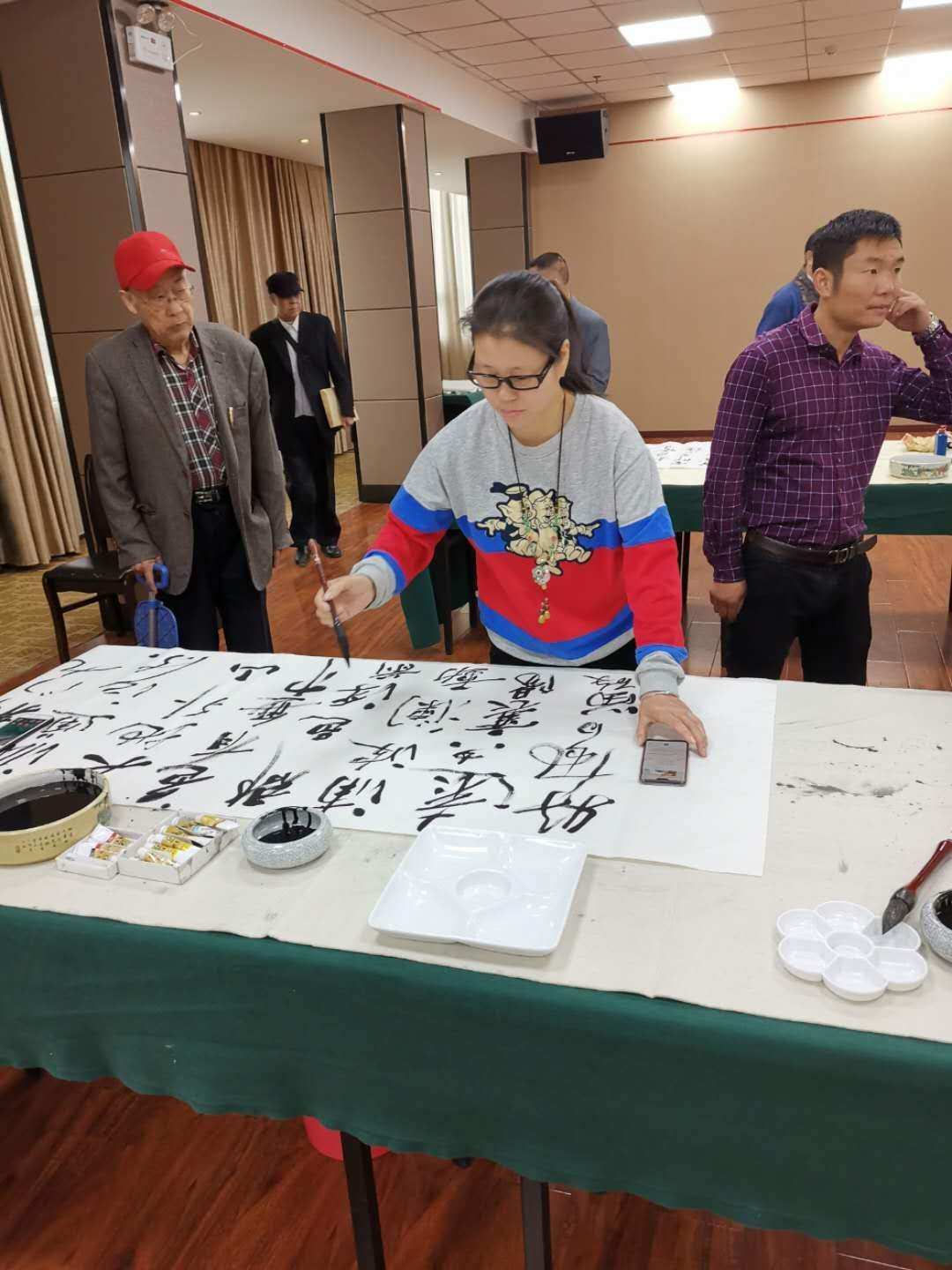 湖北襄阳五中贴吧教师__90后美女教师