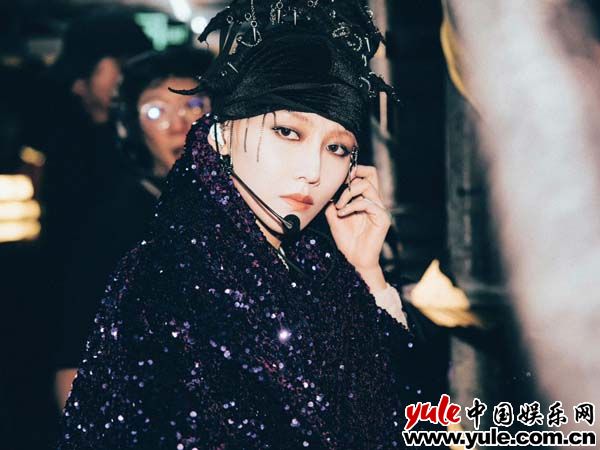 刘雨昕仙那度巡回演唱会上海场燃动开唱