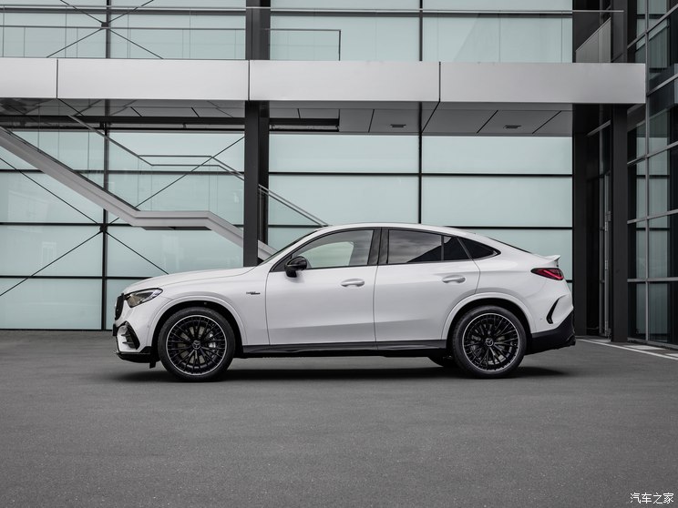 _奔驰AMG GLC 63 S E /GLC 43 Coupe官图_奔驰AMG GLC 63 S E /GLC 43 Coupe官图