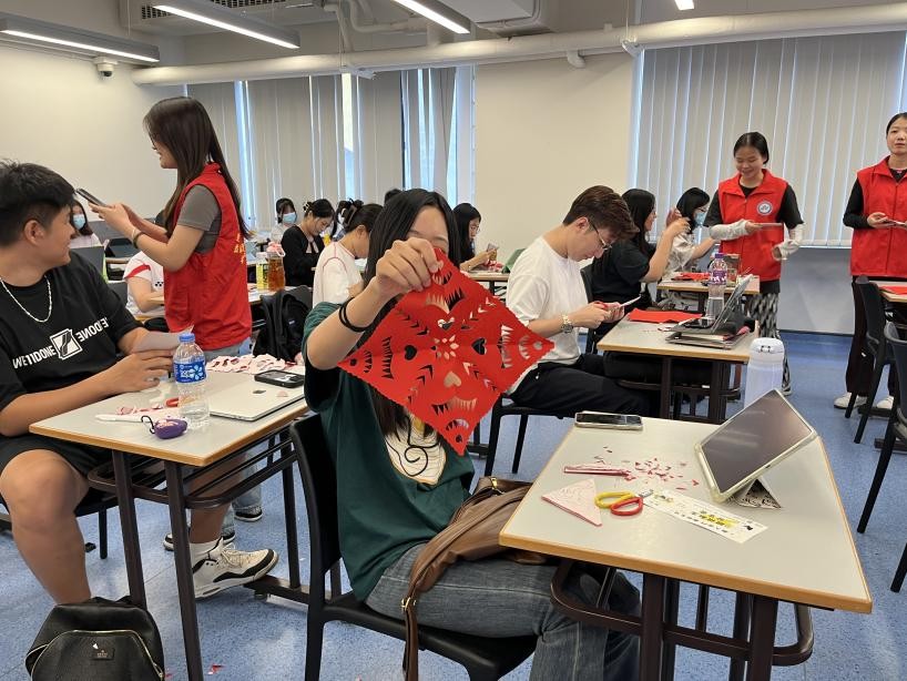 九九重阳节浓浓尽老情主题班会_第五届非遗博览会非遗校园行_