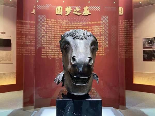 中国持续加大流失文物追索返还工作力度站在重归的圆明园