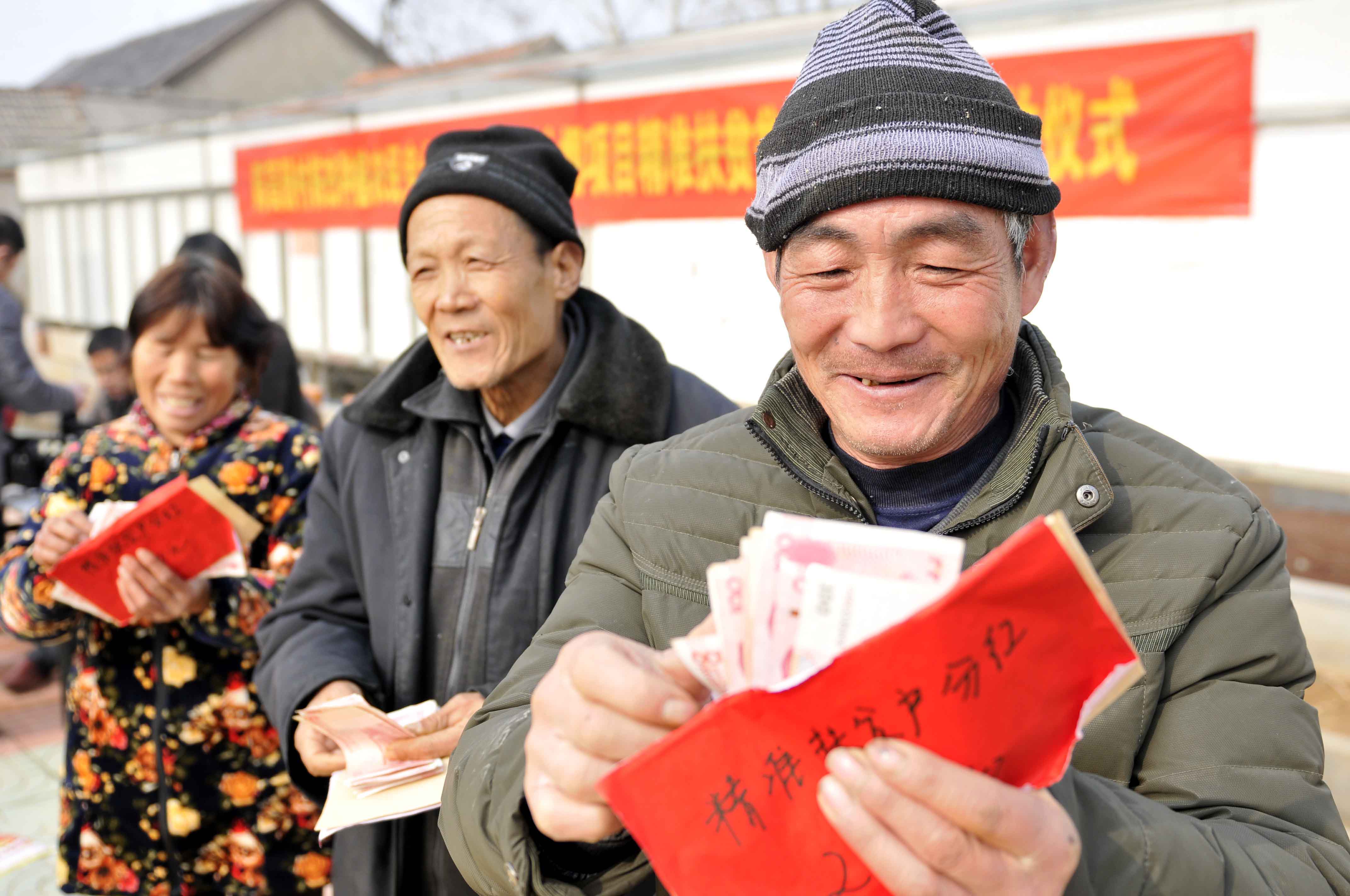 _四川一“影帝贪官”贪腐细节曝光：把下属当“家臣”！每天受贿金额触目惊心_四川一“影帝贪官”贪腐细节曝光：把下属当“家臣”！每天受贿金额触目惊心