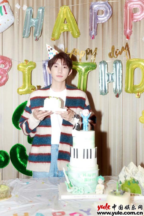 王源唱生日歌_唱王源的生日_