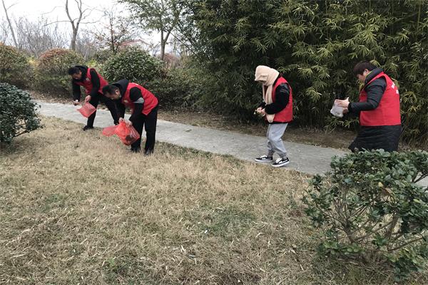 40岁“励志网红”卓君去世，曾被诊断活不过20岁_40岁“励志网红”卓君去世，曾被诊断活不过20岁_