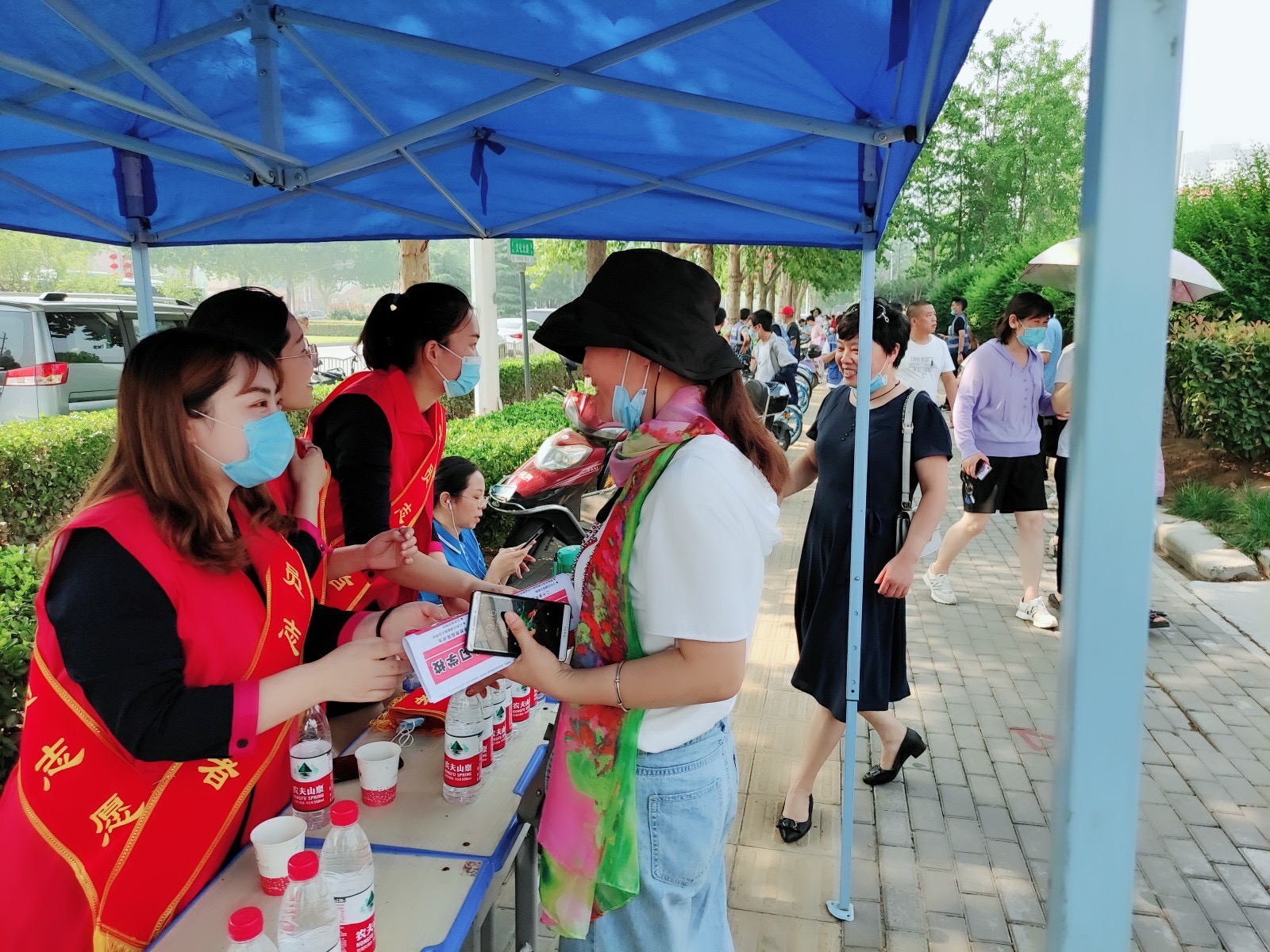 填报志愿辅导班__志愿辅导学生的内容及成果