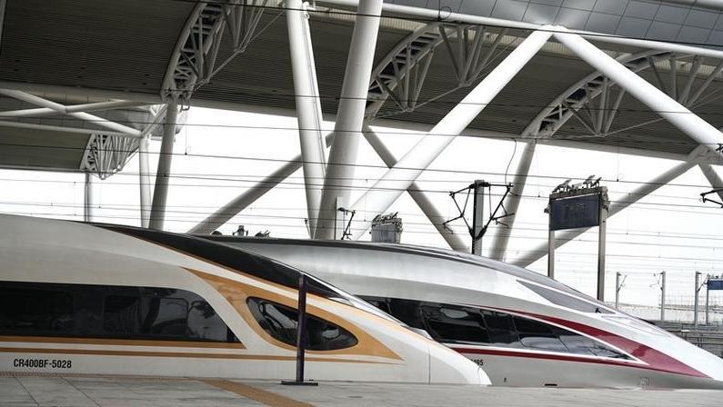 2023年12月18日起广州白云站开通倒计时10条公交线路将调整