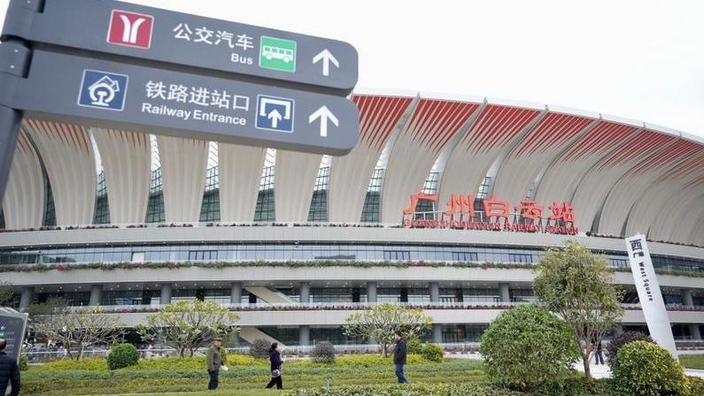 _美国空袭伊拉克_美军驻伊拉克空军基地遭袭击
