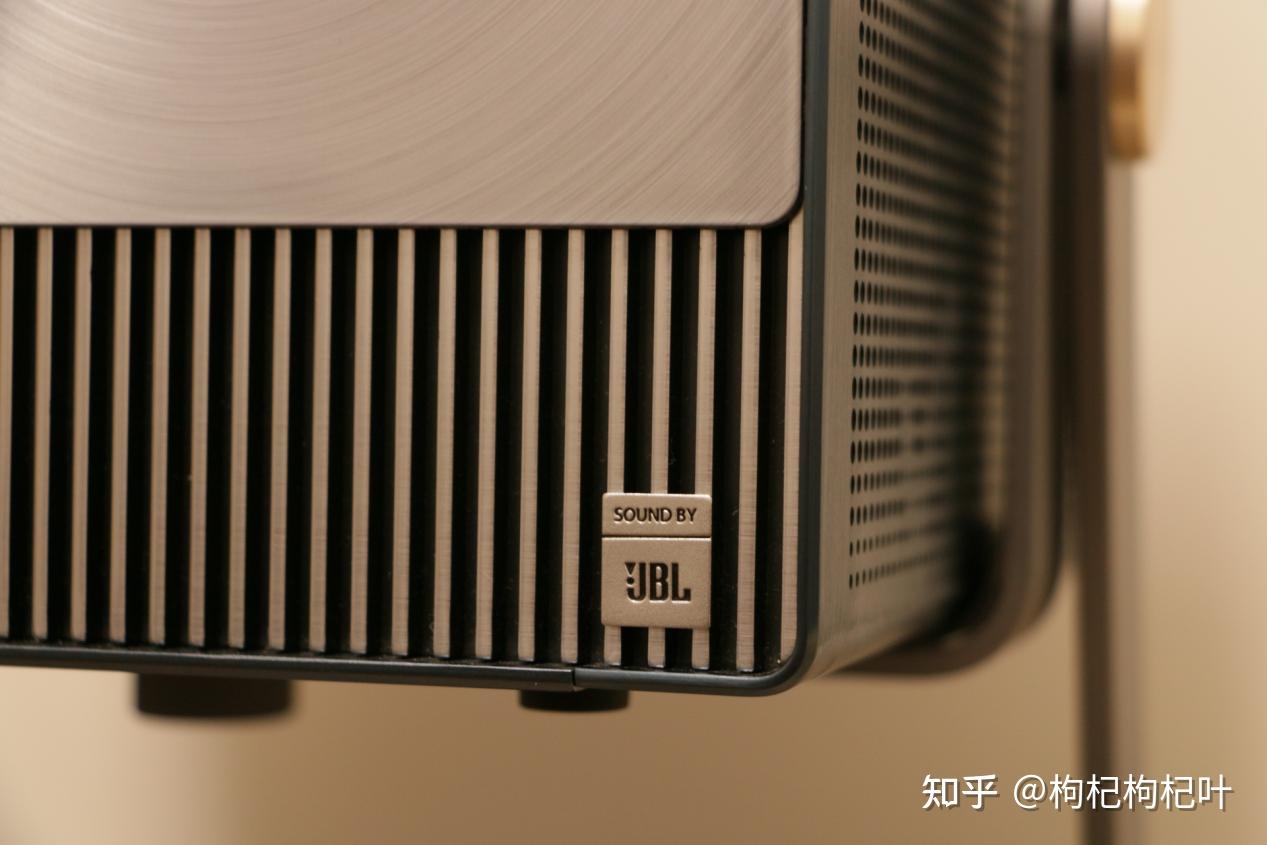 开门方式意想不到 极氪MIX实车图曝光_开门方式意想不到 极氪MIX实车图曝光_